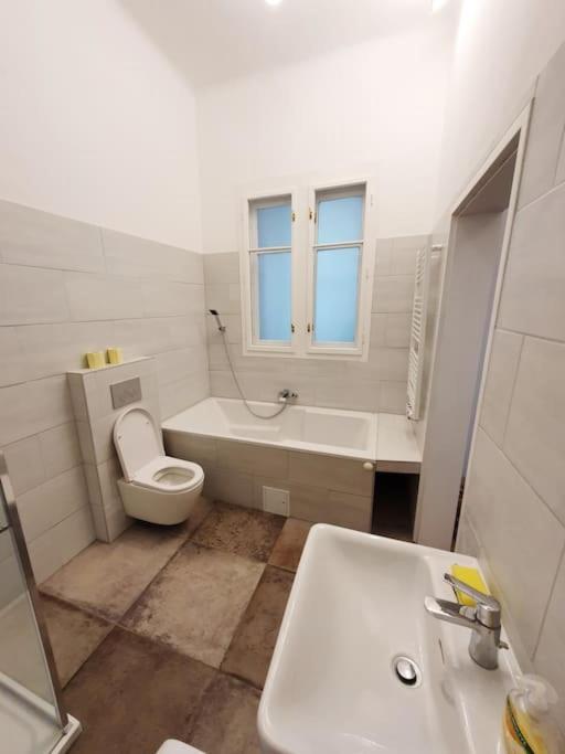Urbanes Apartment In Wien Exterior photo